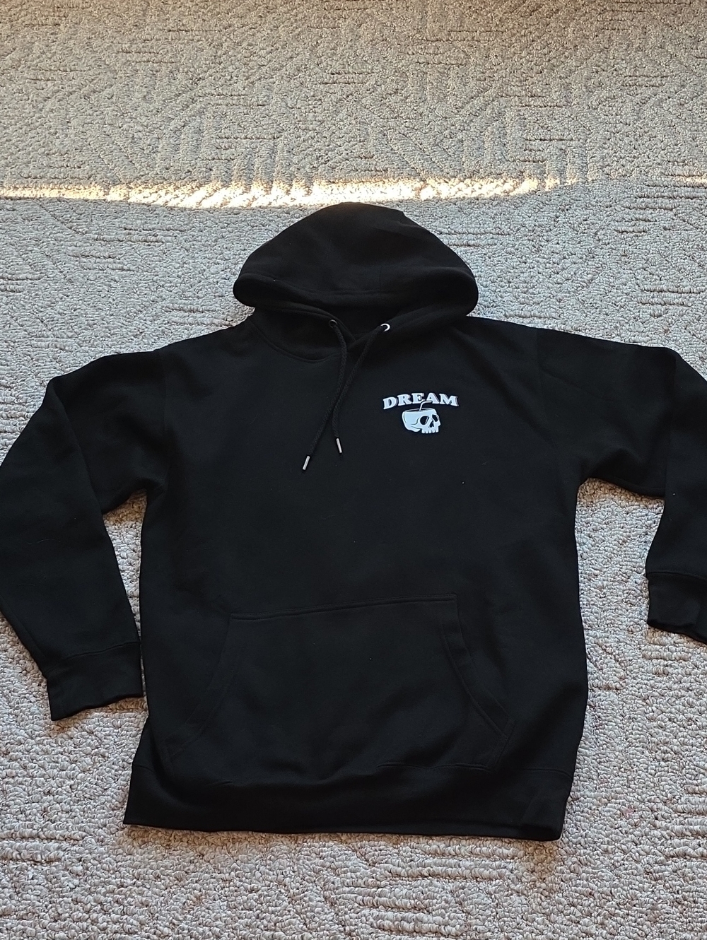 Dream Clothing Hoodie Size Large
